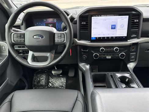New 2025 Ford F150 XLT w/ Equipment Group 301A Standard image 19