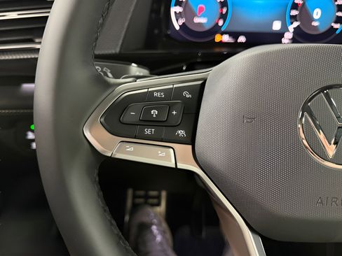 New 2026 Volkswagen Atlas Cross Sport SEL Premium R-Line AWD/4WD image 12