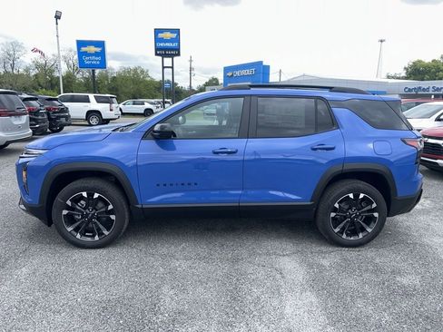 New 2026 Chevrolet Equinox RS w/ Convenience Package III FWD image 2