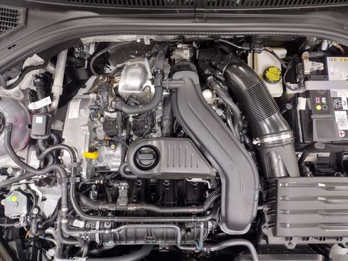 New 2026 Volkswagen Jetta Sport FWD image 9