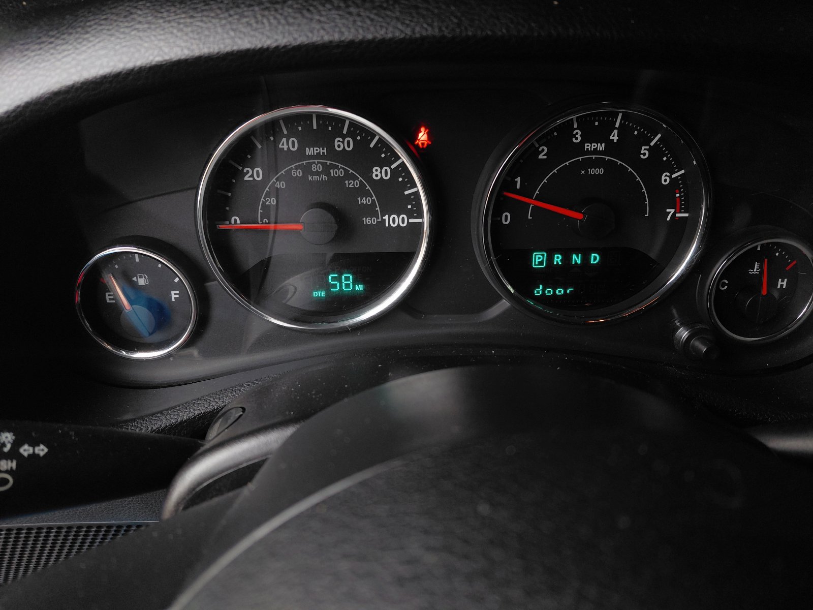 Used 2016 Jeep Wrangler Sahara AWD/4WD image 7