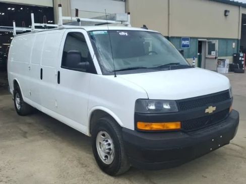 Used 2021 Chevrolet Express 2500 Extended w/ Driver Convenience Package RWD image 2