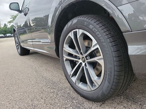 New 2026 Audi Q7 2.0T Premium Plus AWD/4WD image 3