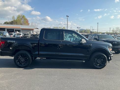 New 2026 Ford F150 XLT w/ Equipment Group 302A MID AWD/4WD image 4