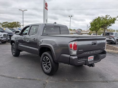 Certified 2021 Toyota Tacoma TRD Sport w/ Technology Package AWD/4WD image 6