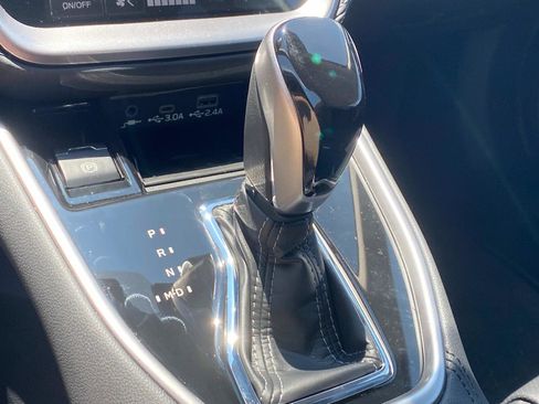 New 2025 Subaru Outback Limited XT w/ Popular Package #2 image 16