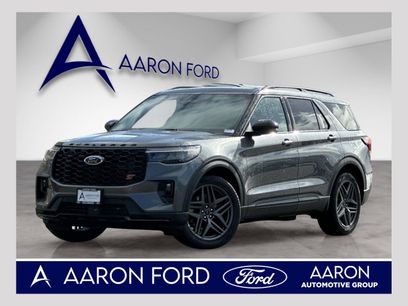 New 2026 Ford Explorer ST w/ Sun And Sound Package