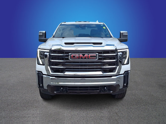 Used 2025 GMC Sierra 2500 SLT AWD/4WD image 2