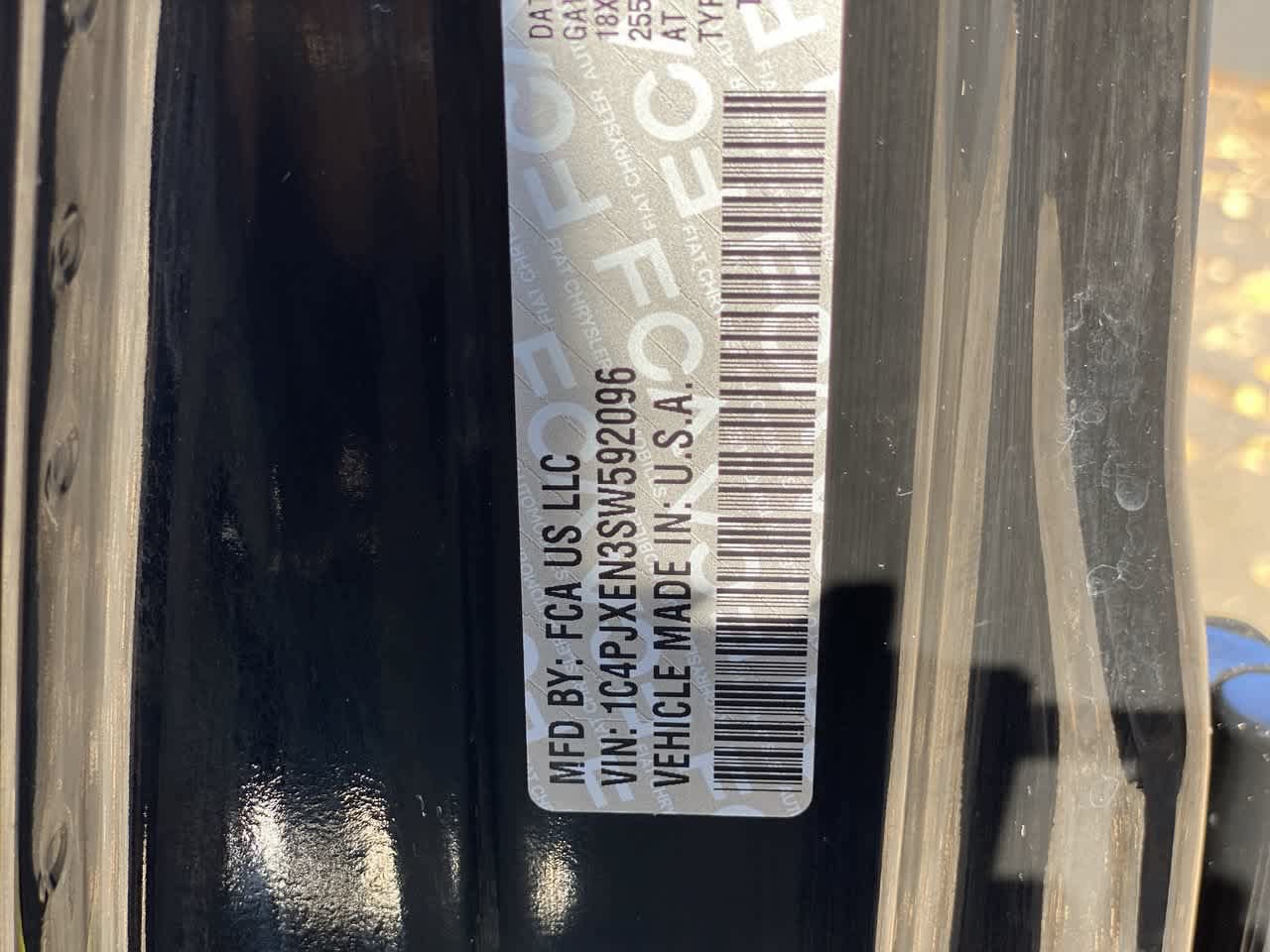 Used 2025 Jeep Wrangler Unlimited Sahara AWD/4WD image 27