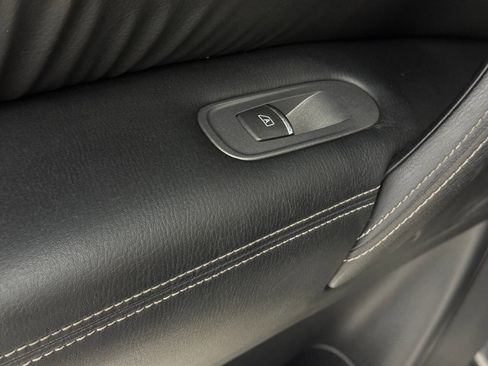 Used 2017 Nissan Armada SL image 45