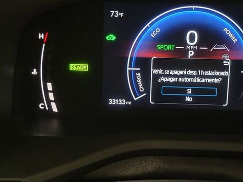 Used 2025 Toyota Camry SE w/ Convenience Package image 2