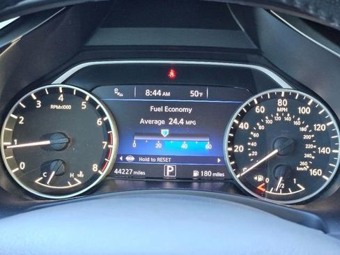 Certified 2024 Nissan Murano SV image 19