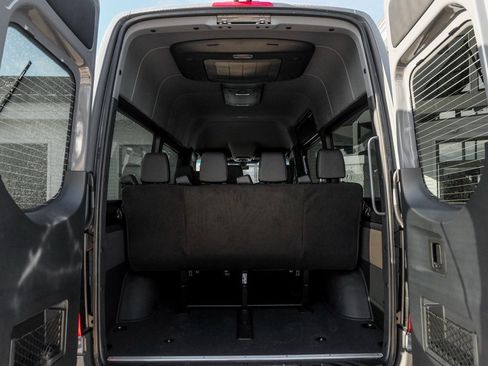 Used 2025 Mercedes-Benz Sprinter 2500 image 12