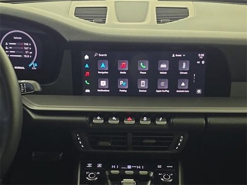 Certified 2025 Porsche 911 Carrera image 18