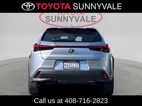 Used 2025 Lexus UX 300h FWD w/ Accessory Package (Z2) image 8
