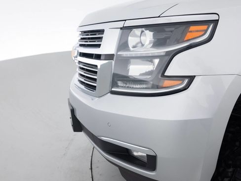 Used 2016 Chevrolet Suburban LTZ image 15