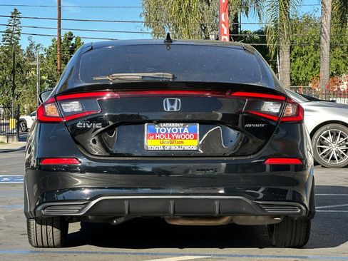 Used 2024 Honda Civic Sport image 5