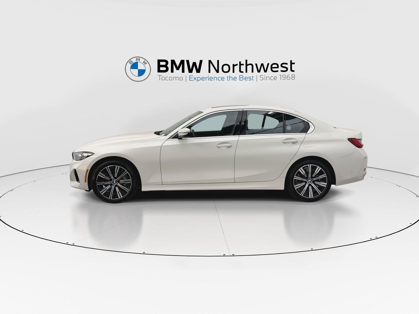New 2026 BMW 330i Sedan w/ Convenience Package RWD image 11