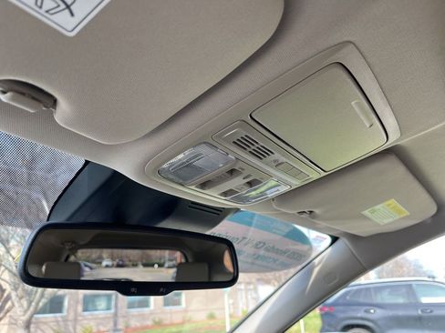 Used 2020 Honda CR-V Touring image 22