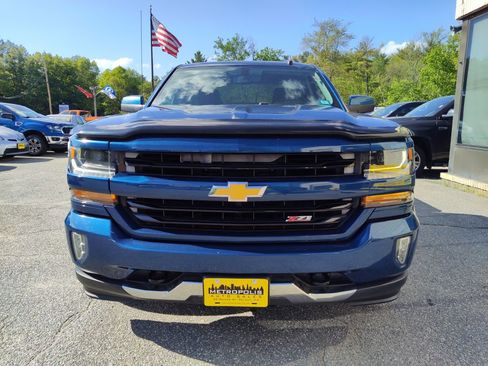 Used 2017 Chevrolet Silverado 1500 LT w/ All Star Edition AWD/4WD image 3