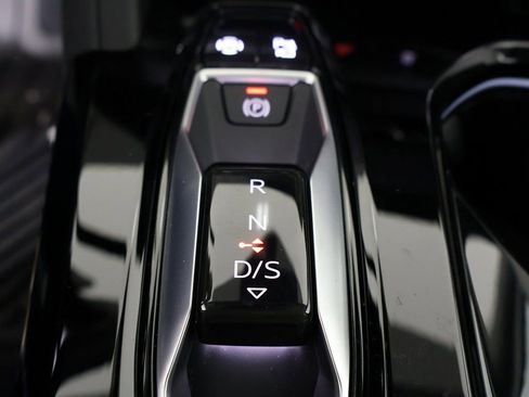 New 2025 Audi Q5 Premium Plus image 3