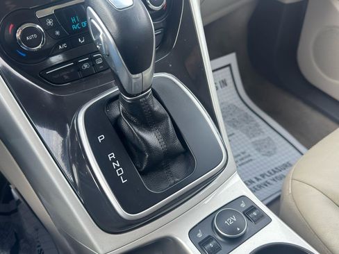 Used 2015 Ford C-MAX Energi SEL w/ Equipment Group 301A image 27