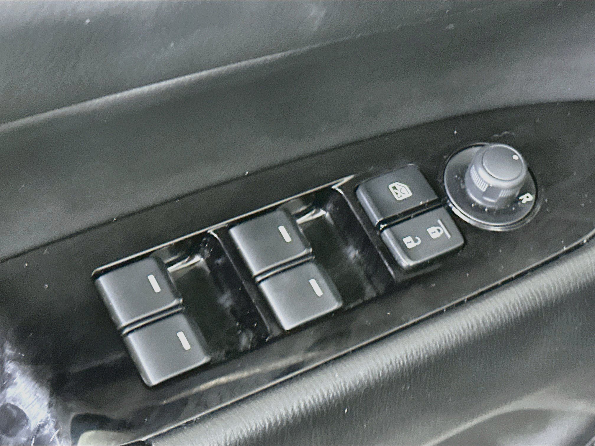 Used 2025 MAZDA CX-5 AWD 2.5 S w/ Preferred Package image 15
