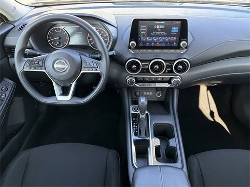 Certified 2025 Nissan Sentra SV image 4