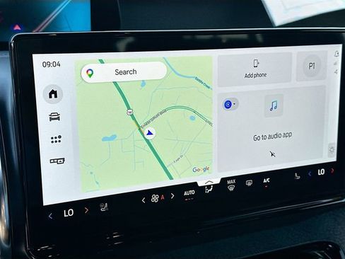 Used 2025 Ford Expedition Tremor image 15