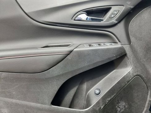 Used 2024 Chevrolet Equinox RS FWD image 21