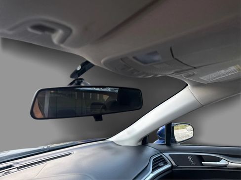 Used 2015 Ford Fusion SE FWD image 19