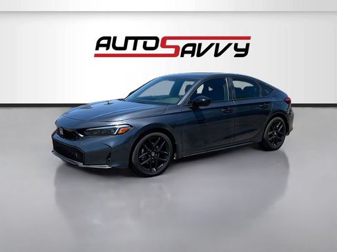 Used 2025 Honda Civic Sport image 3