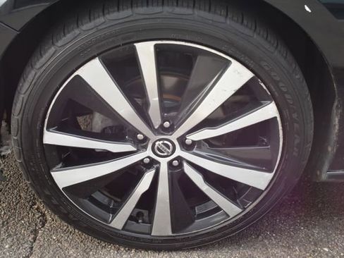 Used 2021 Nissan Altima 2.5 SR image 40