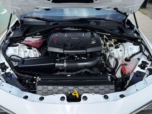 Used 2023 Alfa Romeo Giulia Veloce image 28