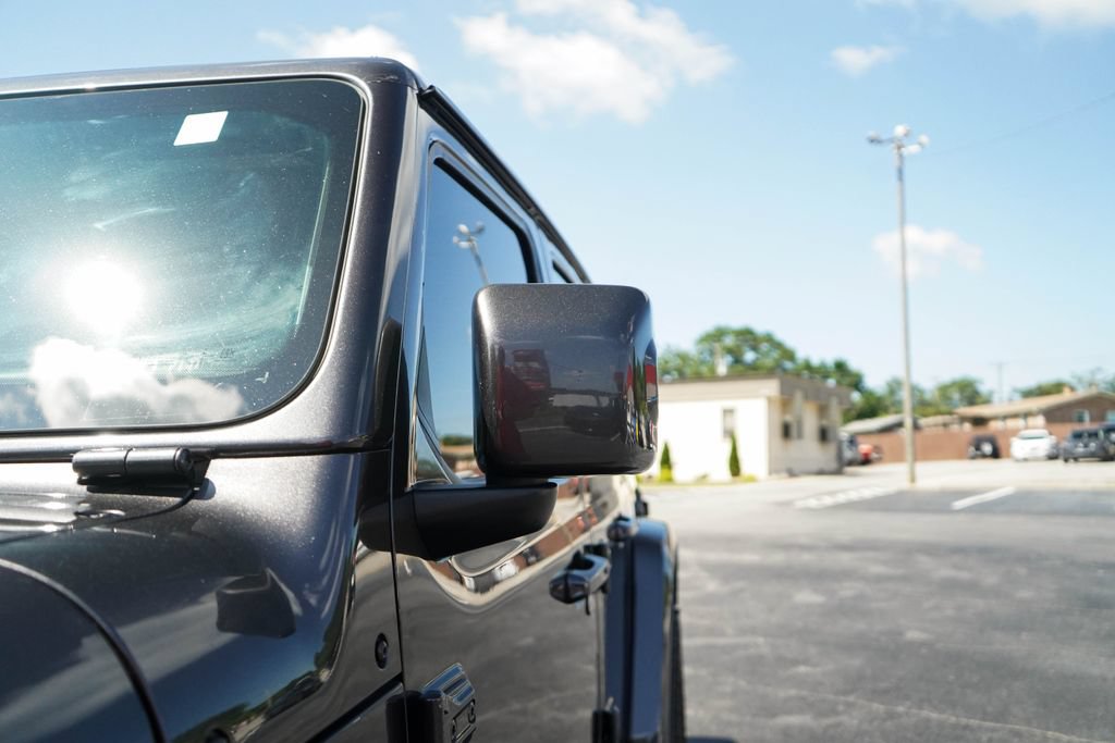 Used 2021 Jeep Wrangler Unlimited Sahara AWD/4WD image 23