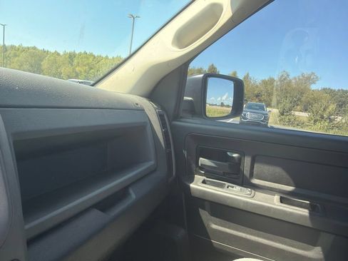 Used 2019 RAM 1500 Tradesman w/ Popular Equipment Group RWD image 16