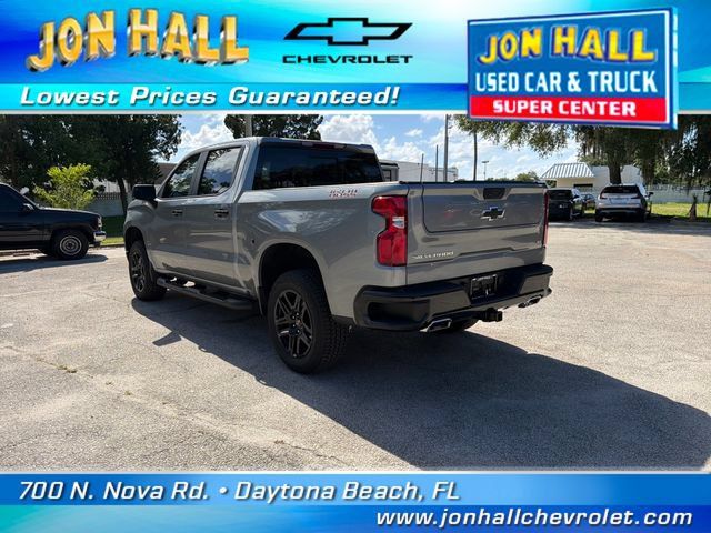 Used 2025 Chevrolet Silverado 1500 LT Trail Boss w/ Convenience Package II AWD/4WD image 8