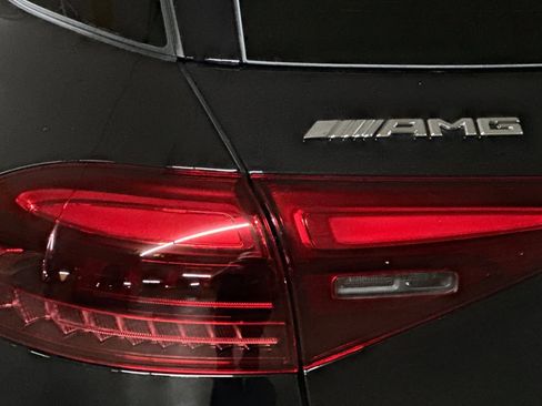 New 2026 Mercedes-Benz GLE 53 AMG 4MATIC image 12