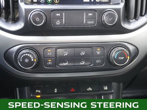 Used 2022 Chevrolet Colorado LT w/ Fleet Safety Package image 17