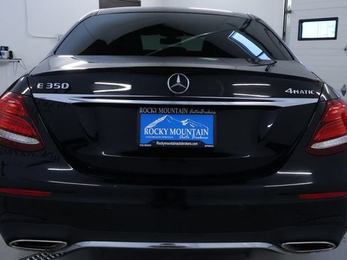 Used 2020 Mercedes-Benz E 350 4MATIC Sedan w/ Parking Assistance Package image 6