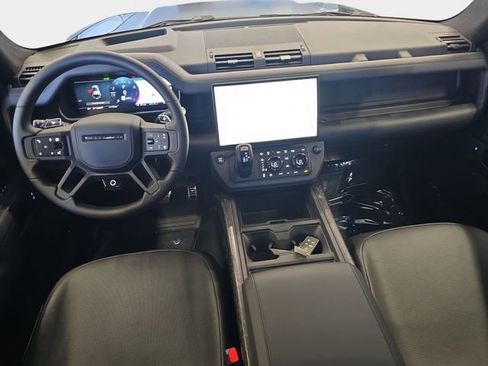 New 2026 Land Rover Defender 110 OCTA AWD/4WD image 9