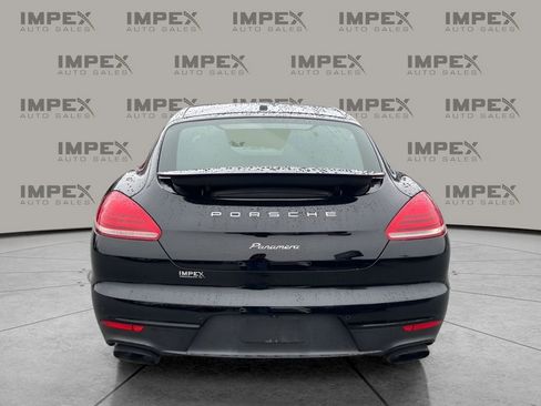 Used 2014 Porsche Panamera 4 image 4