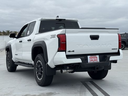 New 2026 Toyota Tacoma TRD Off-Road AWD/4WD image 12