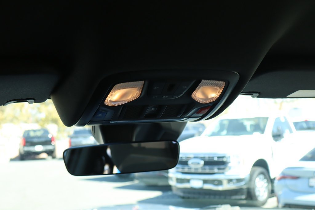 Used 2025 RAM 1500 Tradesman w/ Night Edition AWD/4WD image 33