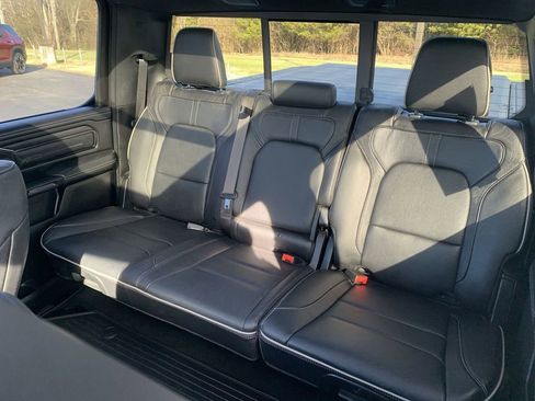 Used 2024 RAM 1500 Limited image 25