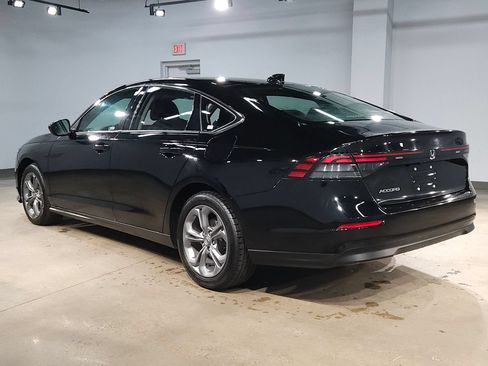 Used 2024 Honda Accord EX image 5