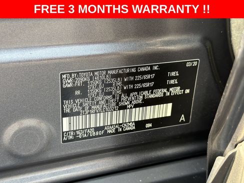 Used 2020 Toyota RAV4 XLE AWD/4WD image 24