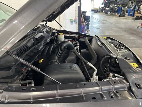 Used 2017 RAM 1500 ST w/ SXT Appearance Group image 32