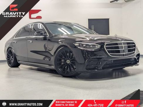 Used 2022 Mercedes-Benz S 500 4MATIC w/ AMG Line Package image 1
