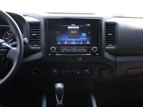 Used 2022 Nissan Frontier S w/ Technology Package AWD/4WD image 26